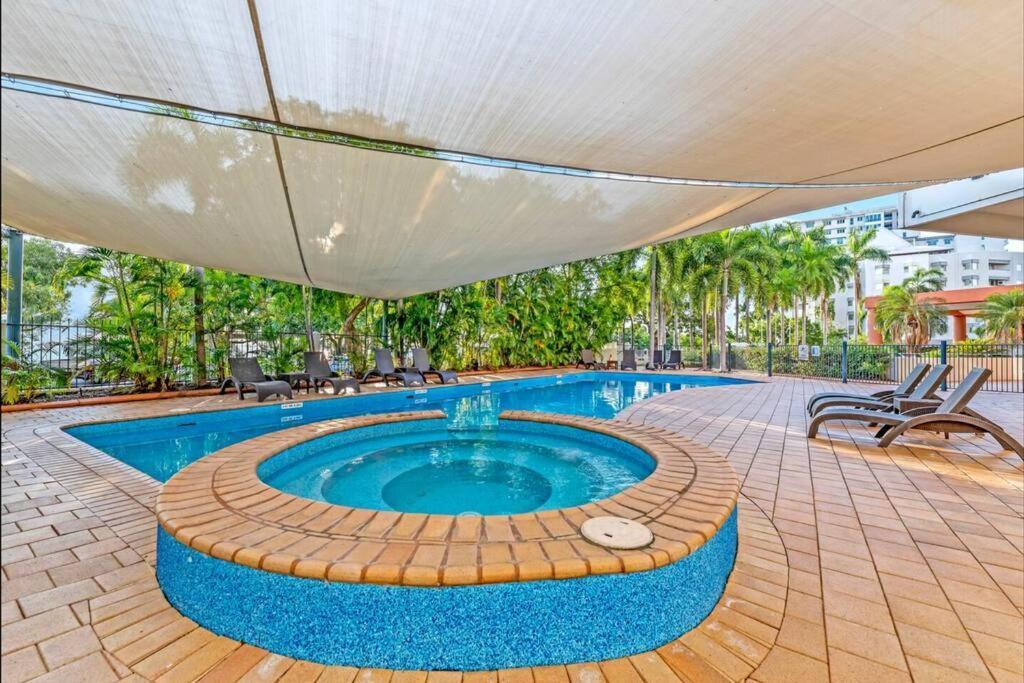 'Towering Palms' Resort-Style Apartment With A Separate Studio Darwin Ngoại thất bức ảnh
